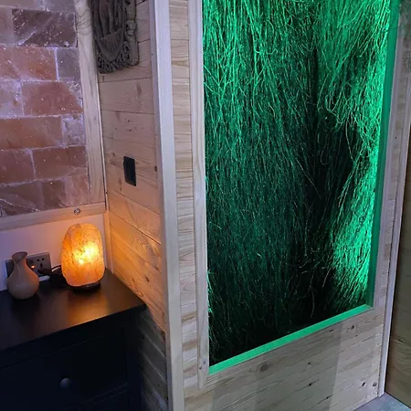 Gdansk Chmielna Prestige Home Spa Apartments With Luxury Jacuzzi And Sauna! Selected Apartments Also Feature A Massage Chair And Himalayan Salt Wall With Color Therapy Salt Forest Exterior photo