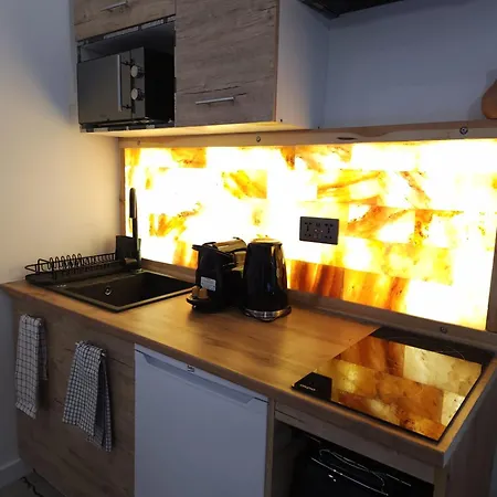 Gdansk Chmielna Prestige Home Spa Apartments With Luxury Jacuzzi And Sauna! Selected Apartments Also Feature A Massage Chair And Himalayan Salt Wall With Color Therapy Salt Forest Exterior photo