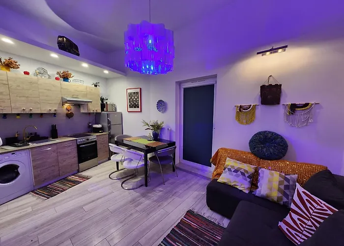 Gdansk Chmielna Prestige Home Spa Apartments With Luxury Jacuzzi And Sauna! Selected Apartments Also Feature A Massage Chair And Himalayan Salt Wall With Color Therapy Salt Forest